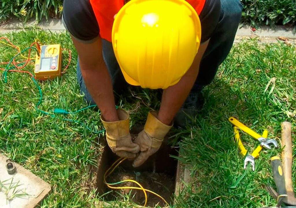 Elaboración, mantenimiento preventivo y correctivo de pozo a tierra.